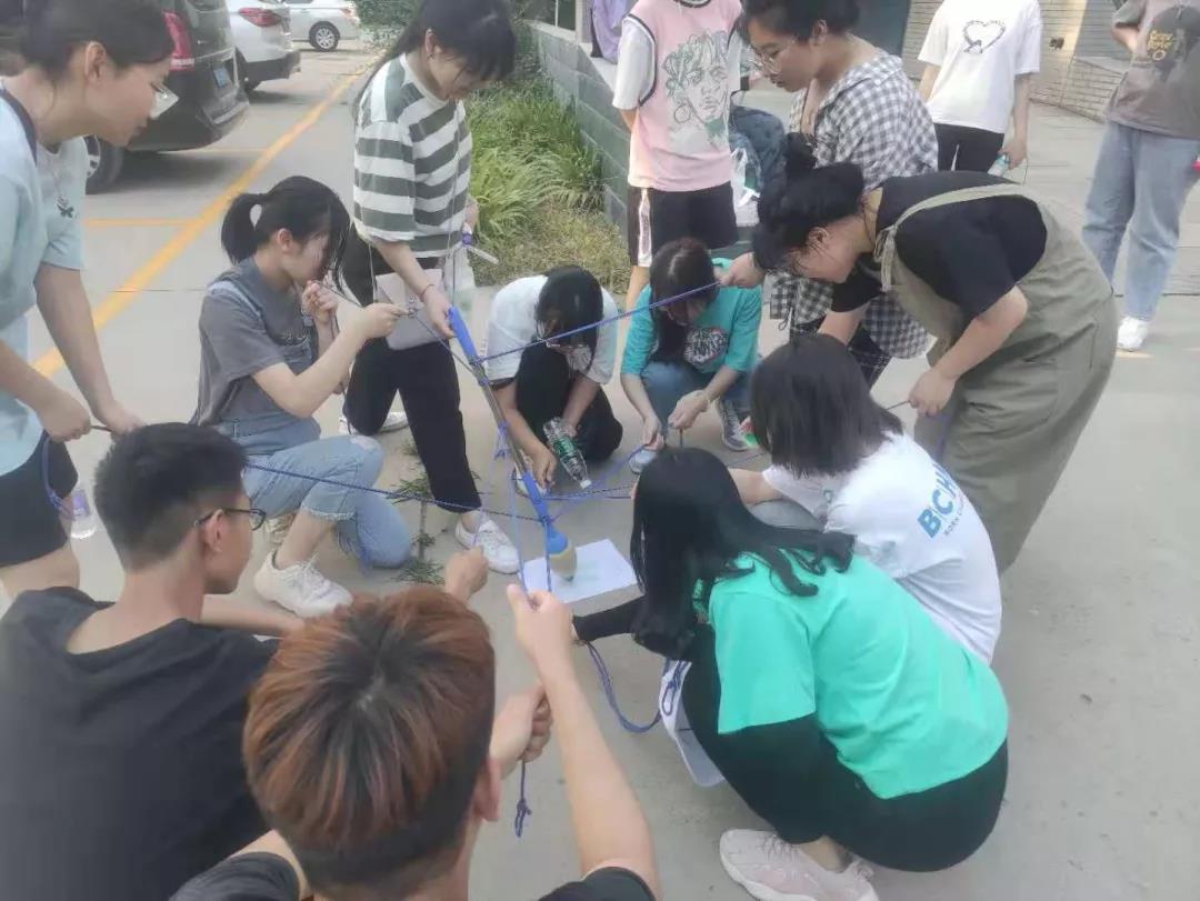 筑牢理想信念